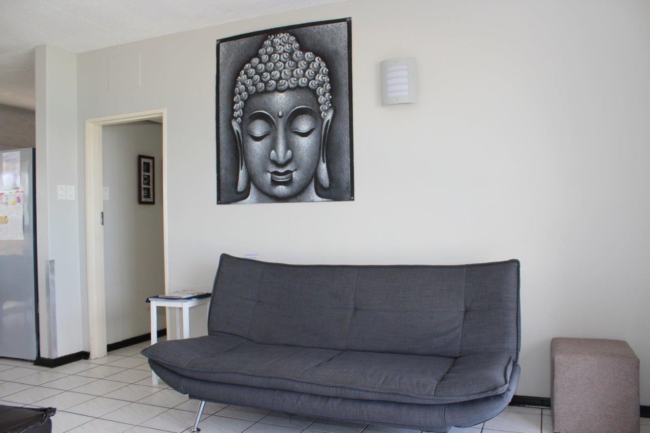 Silver Dolphin Holidays Lägenhet Amanzimtoti Rum bild